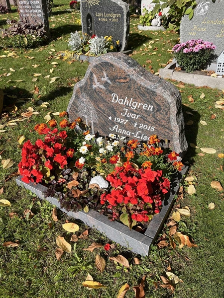 Grave number: 30ST TALL    78