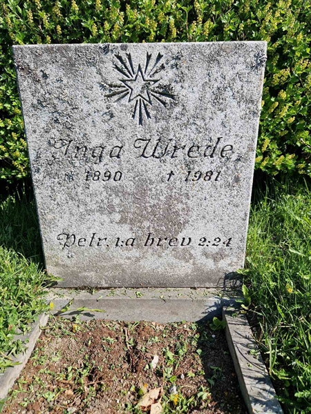 Grave number: 501 24 4967