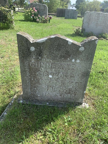 Grave number: Ar D     2