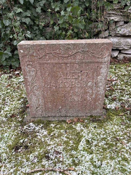 Gravnummer: LE    57