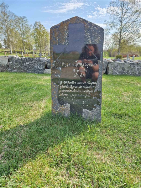 Grave number: 501 04 519-521