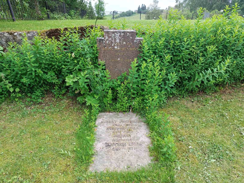 Grave number: FÖ 1    38