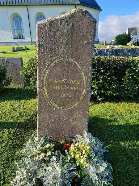 Grave number: 451 01 20