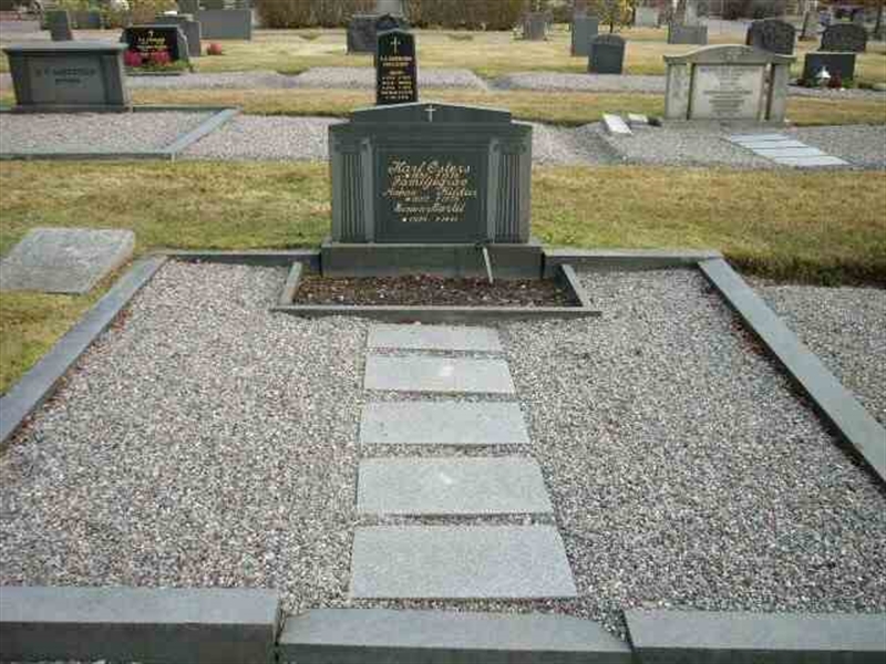 Grave number: BK 03    40