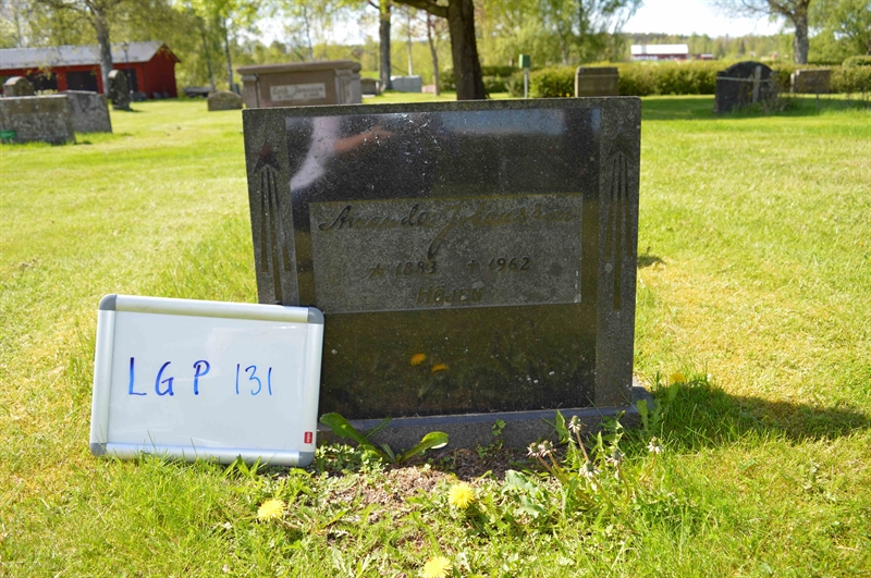Grave number: LG P   131