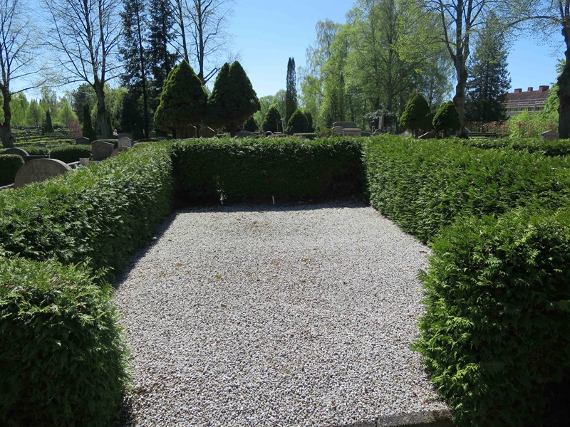 Grave number: HÖB 10   275