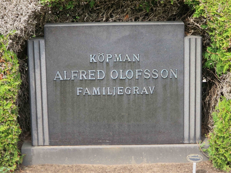 Grave number: HÖB 47    10
