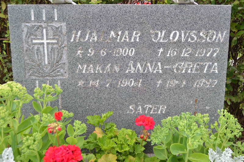 Grave number: 11 3   765-767