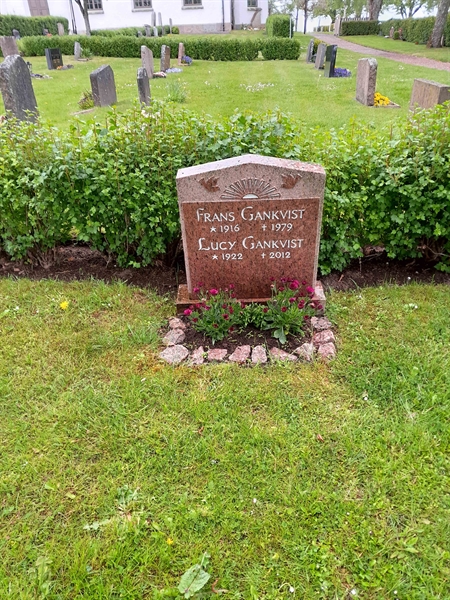 Gravnummer: ROG G  133, 134