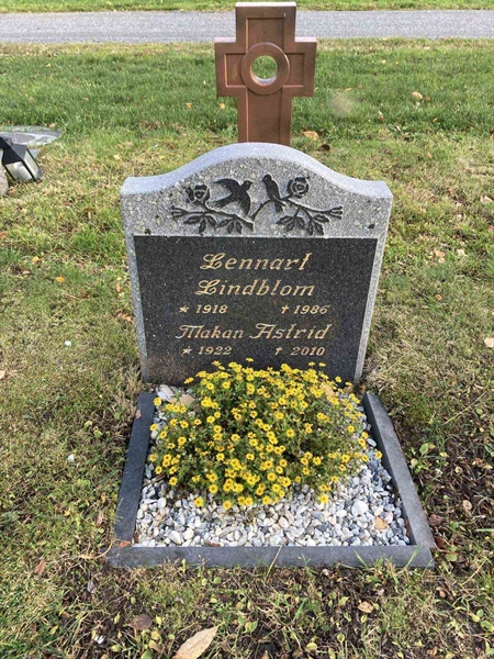 Grave number: 3 2118