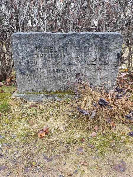 Grave number: 1 26    8