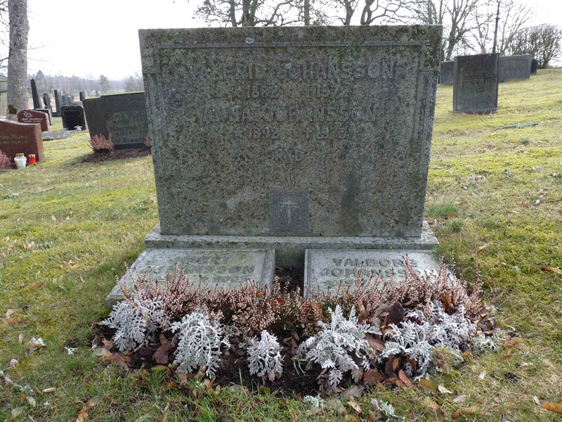 Grave number: JÄ 1   84