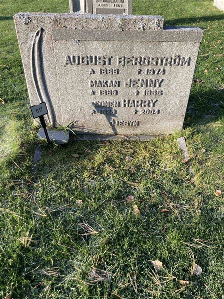 Grave number: 1 NB    17
