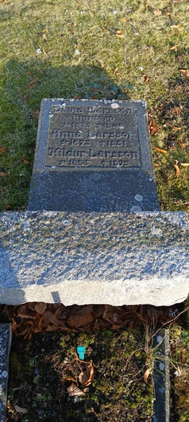 Hautatunnus: 3 Nya E   178-179