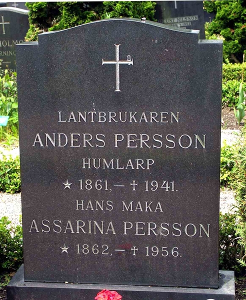Grave number: 2 Södr A    13, 14