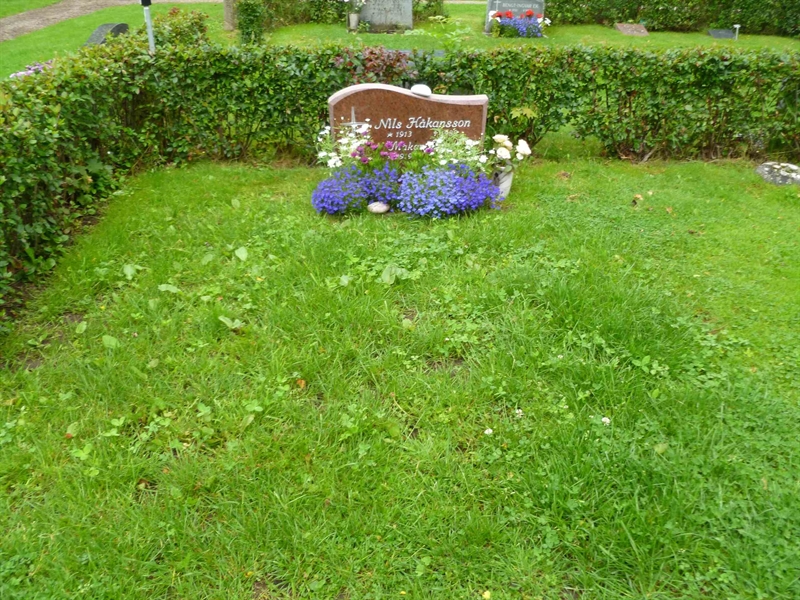 Grave number: ROG H  138, 139