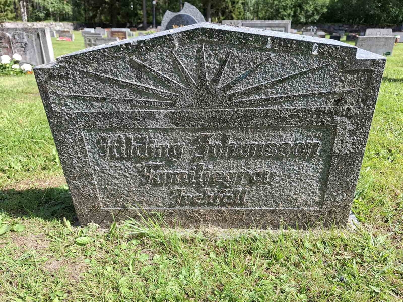 Grave number: 001 2   729