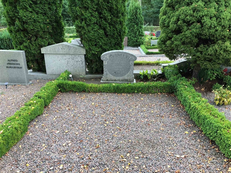 Grave number: Kå 19    40, 41