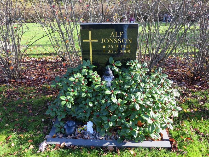 Grave number: HNB III    78