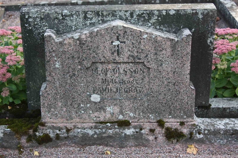 Grave number: 1 K G  142