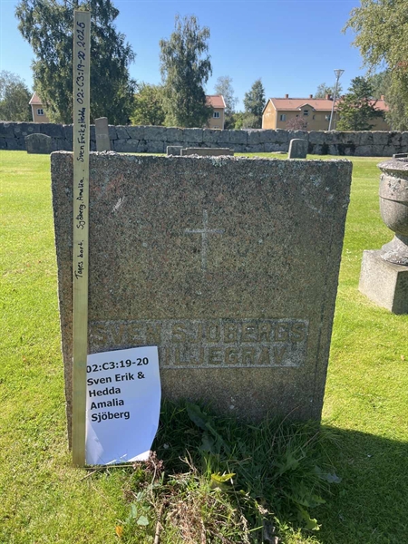 Grave number: 02 C3 19-20