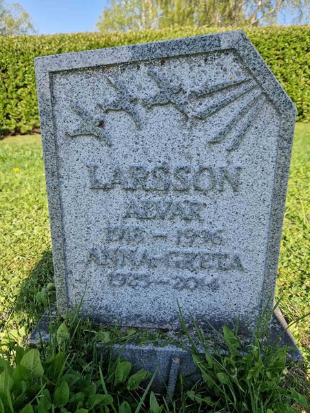 Grave number: 501 23 4708