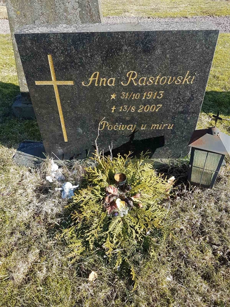 Grave number: RK Å 1    18, 19, 20, 21