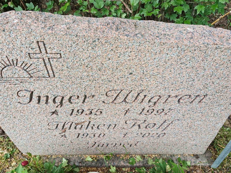 Grave number: AK E  7913-7914