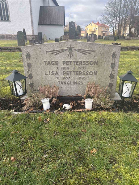 Grave number: E D 38