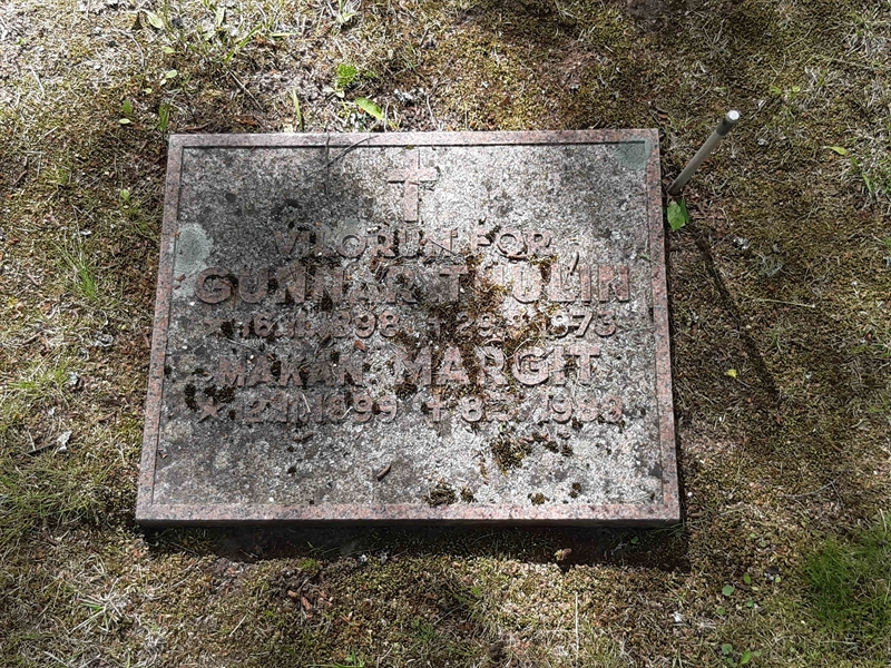 Grave number: KA 14    75