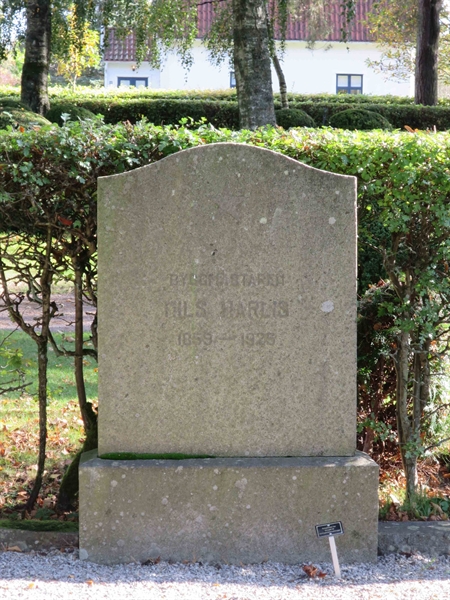 Grave number: HÖB GL.R    61
