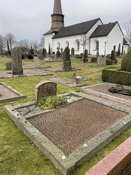 Grave number: SÖ A   116, 117