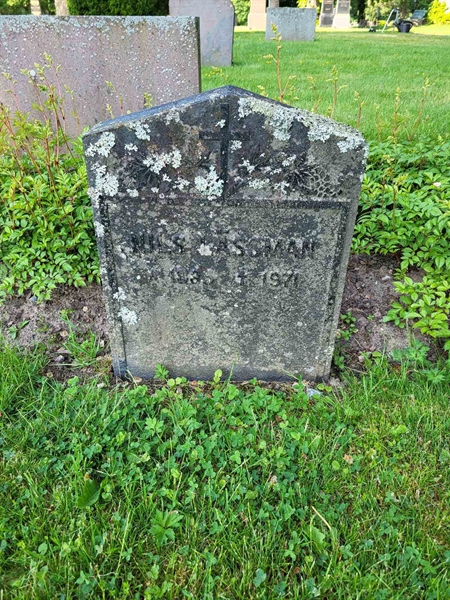 Grave number: kö 01 08   186