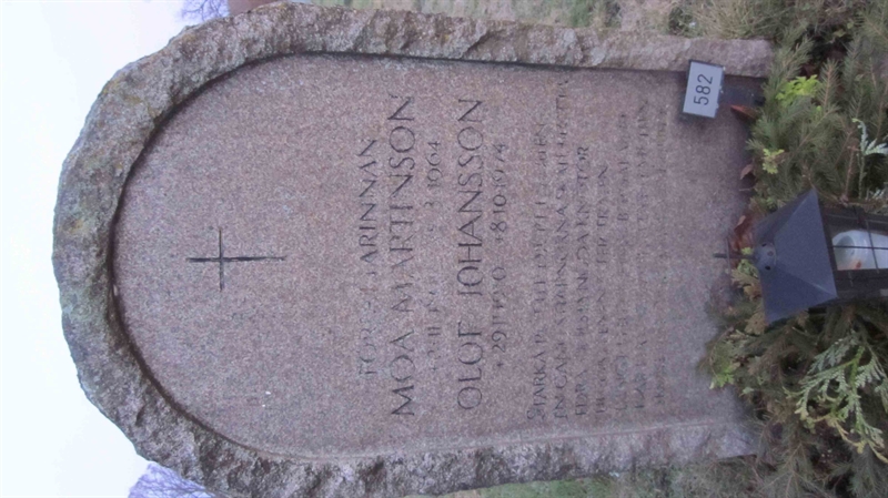 Grave number: KG B   582, 583