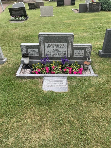 Grave number: 2 V 19