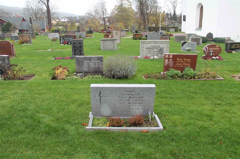Grave number: ÖKK 6   193, 194
