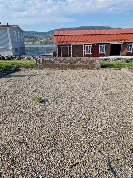 Grave number: 501 01 16-18