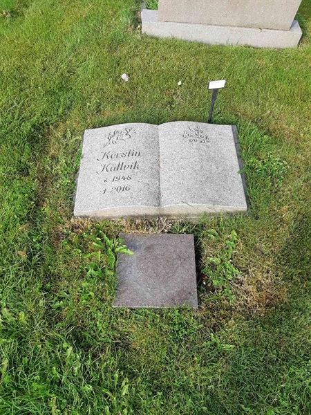 Hautatunnus: Fr 8   511-512