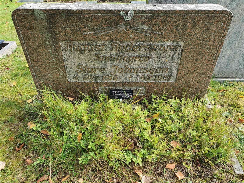 Grave number: HA GA.A   212-213