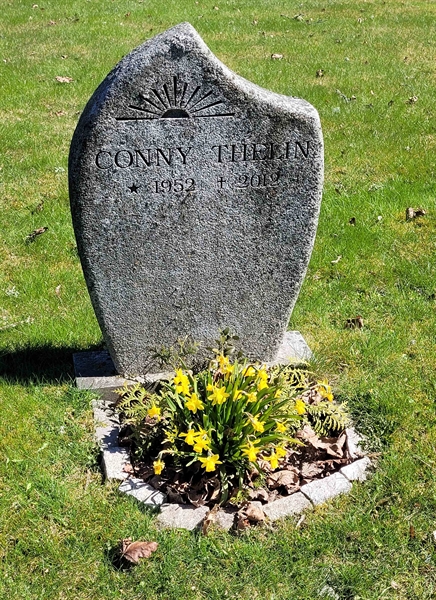 Grave number: JÄ 5   66
