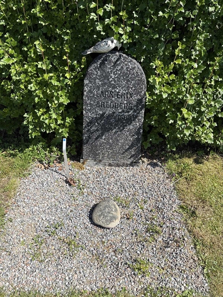 Grave number: 4 G GF   123