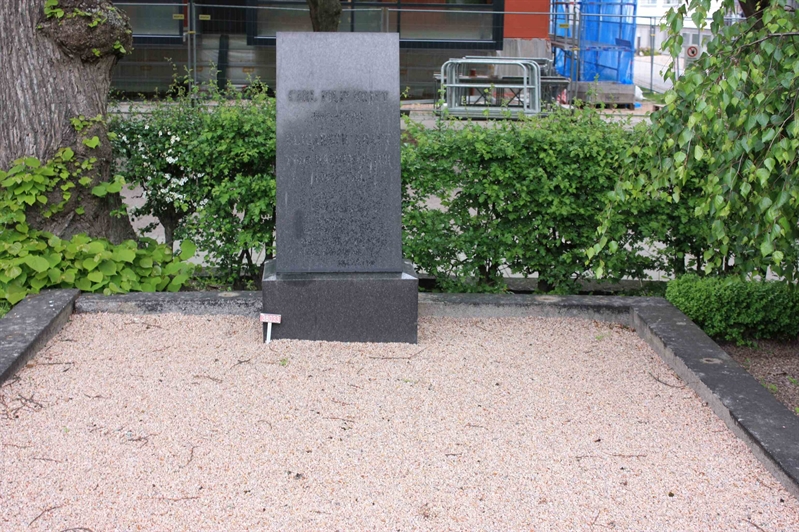 Grave number: Ö NSÄ    78, 79