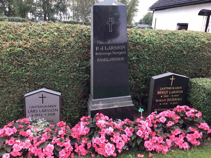 Hautatunnus: Kaga ga    89