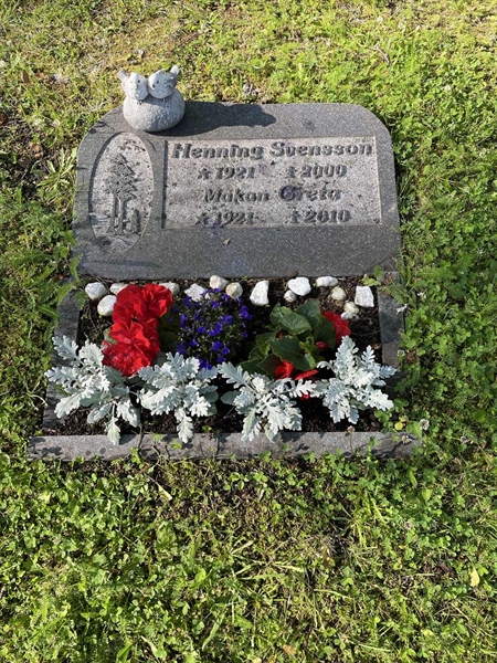 Grave number: R 5    59