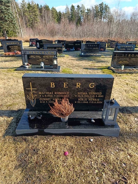 Hautatunnus: 4 N1 22      8A,  8A/8B