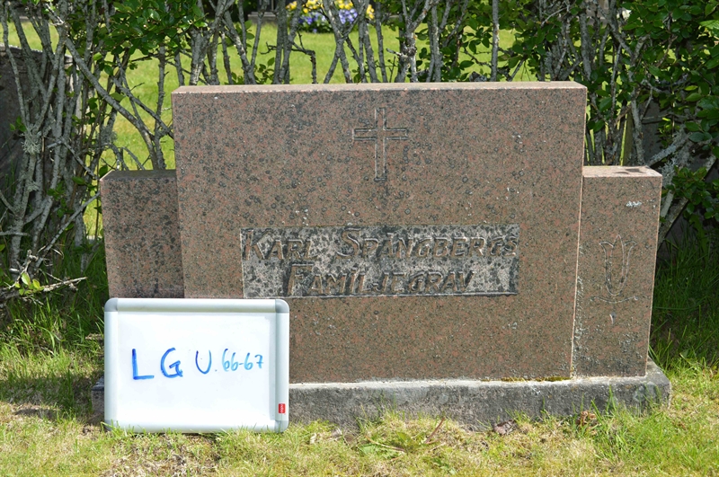 Grave number: LG U    66, 67