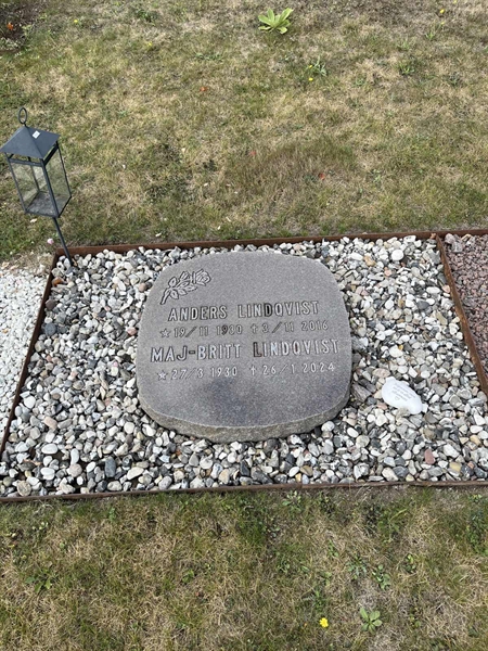 Gravnummer: NK XVI:u    62