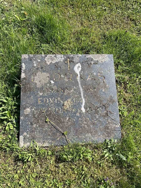 Grave number: N 5 1   154b