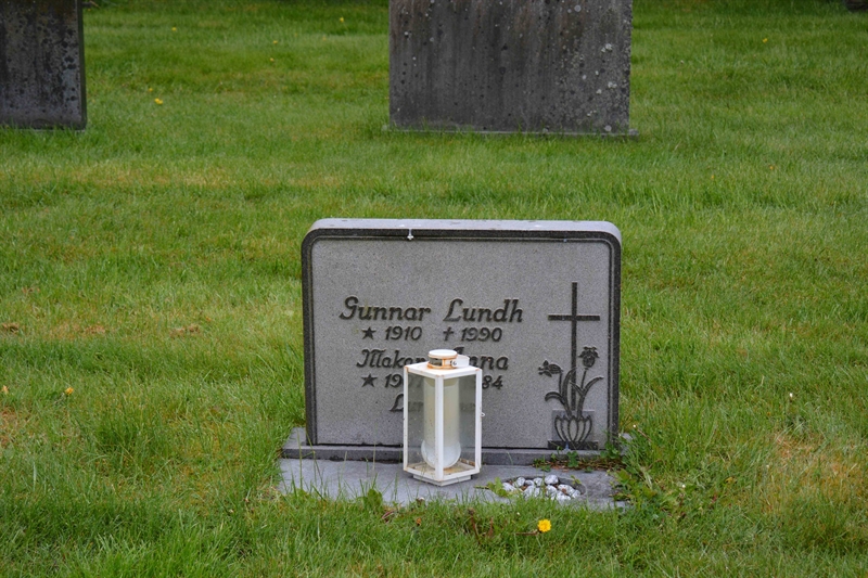 Grave number: SRN 7    15