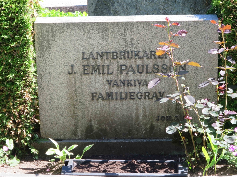 Grave number: HÖB 12   367